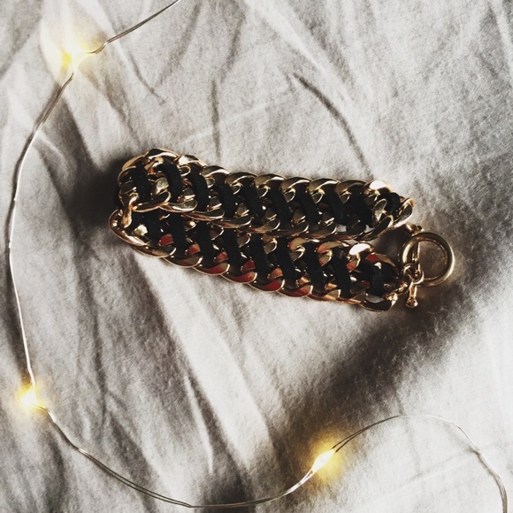 Black & Gold Bracelet - Picture 2 of 3